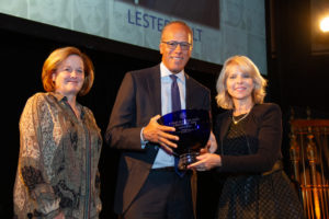 Lester Holt receives award at the Giants of Broadcasting event